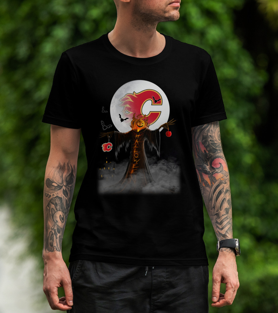 Halloween Calgary Flames Spooky Pumpkin Head With Full Moon And Bats T-Shirt