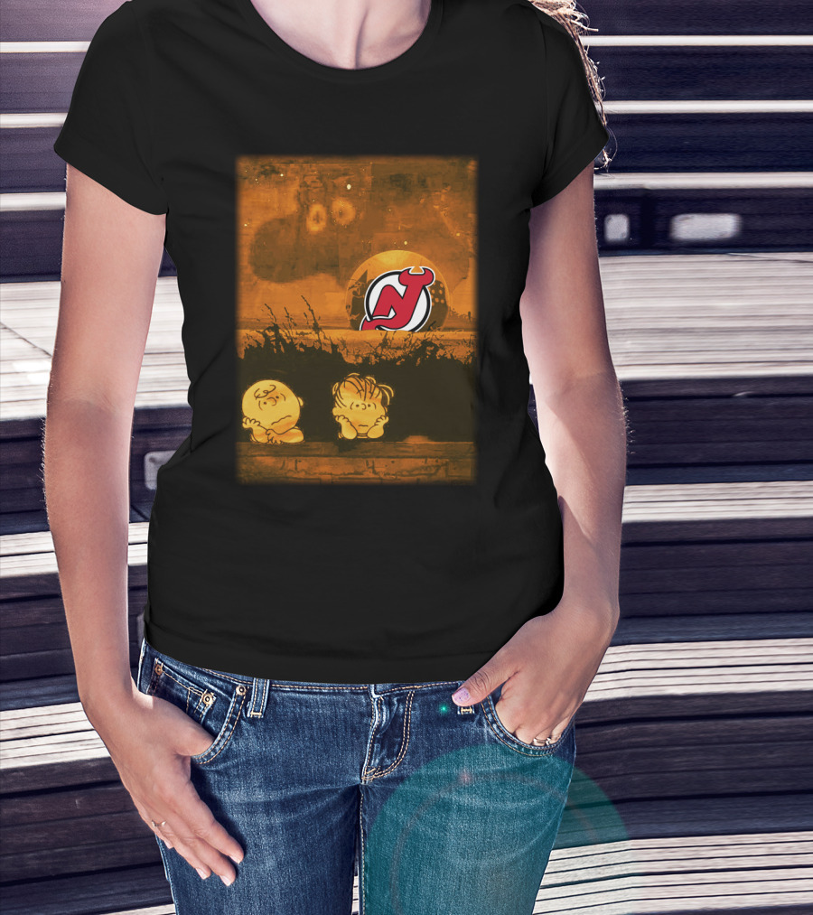 New Jersey Devils Halloween Peanuts Pumpkin Patch Scene T-Shirt