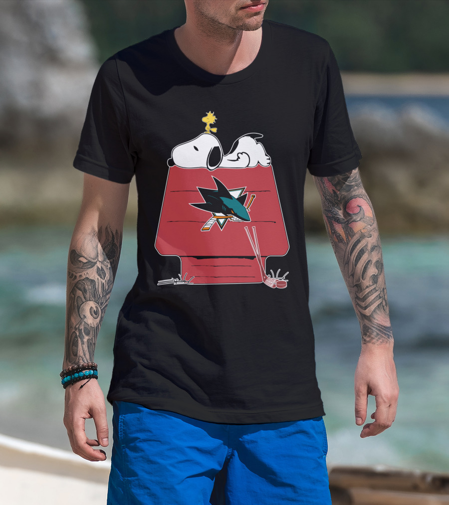 Snoopy And Woodstock On Doghouse With San Jose Sharks Logo And Hockey Sticks T-Shirt