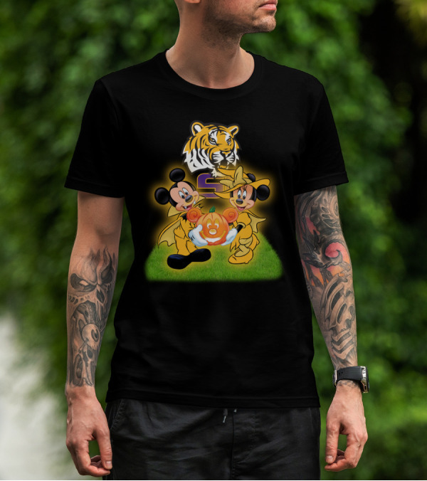 LSU Football Halloween Mickey And Minnie With Pumpkin Tiger T-Shirt