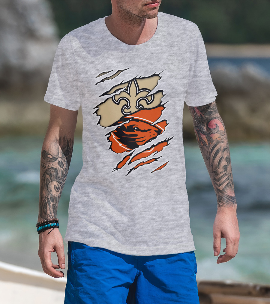 Saints Fleur-de-lis And Beavers Mascot Ripped T-Shirt