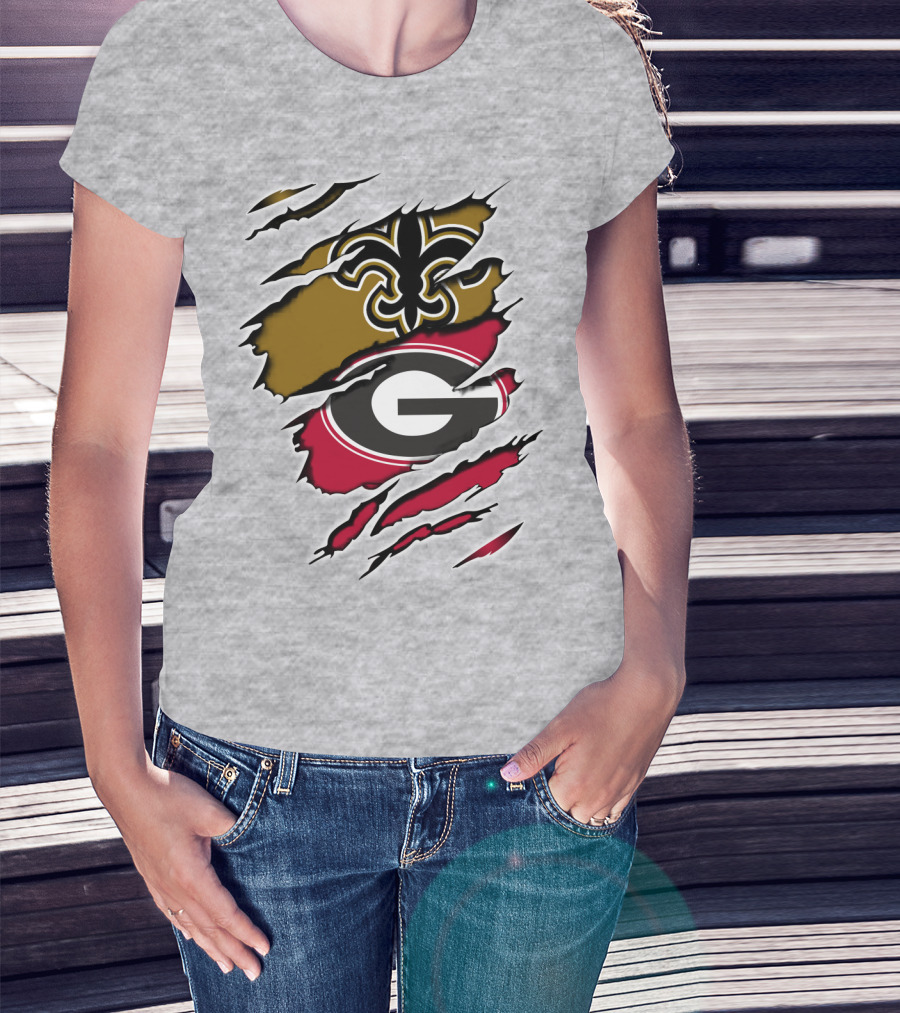 Saints Fleur-de-Lis Bulldogs Logo Ripped T-Shirt