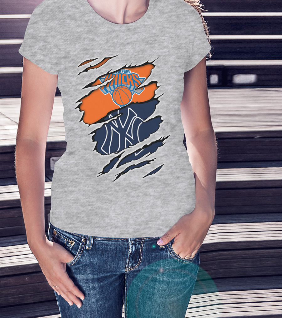 New York Knicks Yankees Torn Logo Fusion T-Shirt
