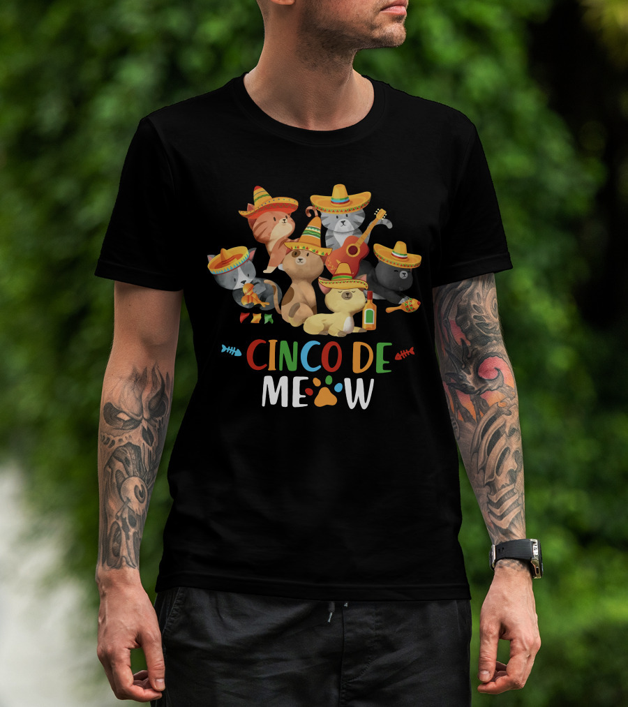 CINCO DE MEOW Sombrero Cats With Guitar And Maracas T-Shirt