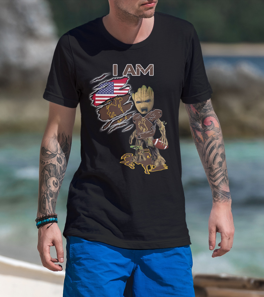 I Am Wyoming Baby Groot American Flag Cowboy Football Player T-Shirt