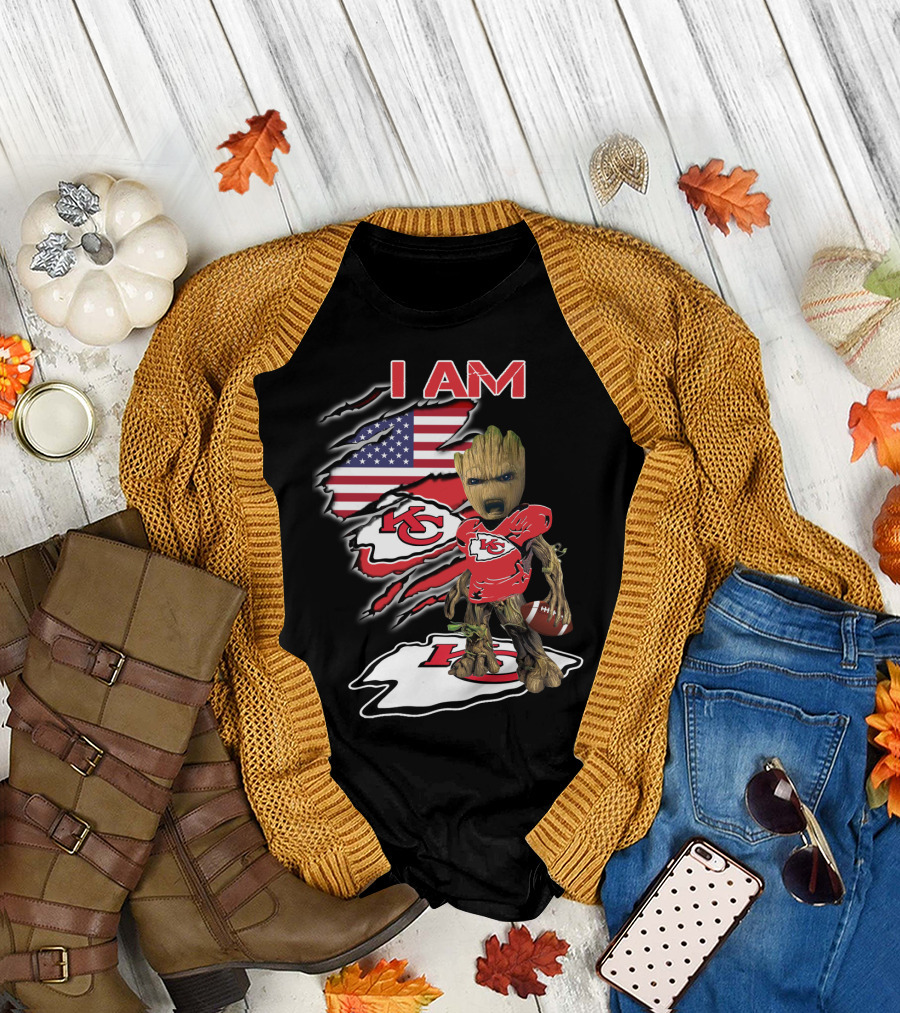 I Am Kc Chiefs Groot American Football Fan Usa Flag T-Shirt