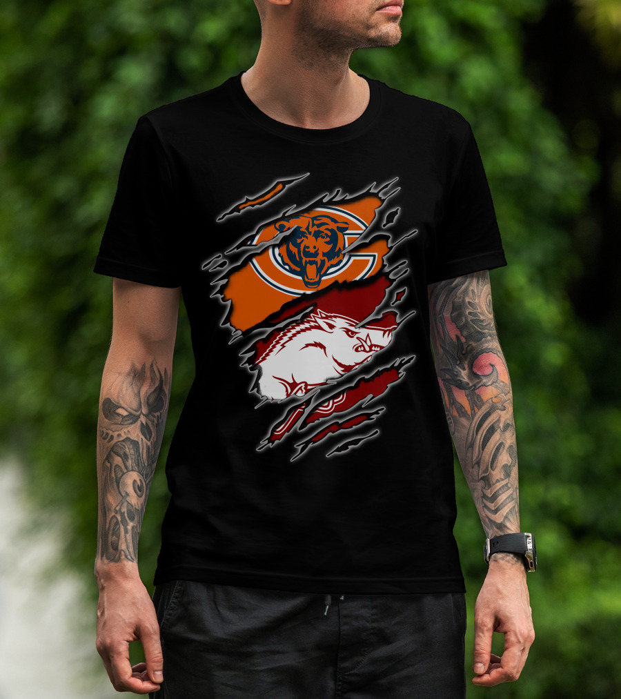 Chicago Bears And Arkansas Razorbacks Team Logo Fusion T-Shirt