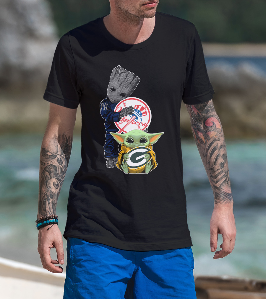 Yankees Baby Groot And Packers Baby Yoda Crossover T-Shirt