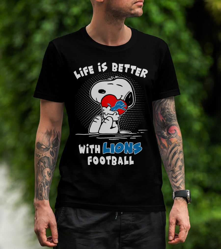 Life Is Better With Lions Football Snoopy Heart Detroit Lions T-Shirt