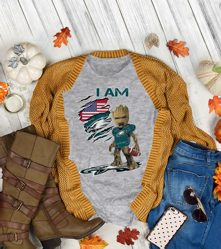 I Am Eagles Baby Groot Football American Flag T-Shirt