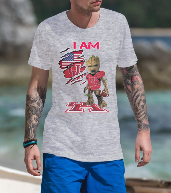 I AM Houtons Baby Groot UH Football American Flag Background T-Shirt