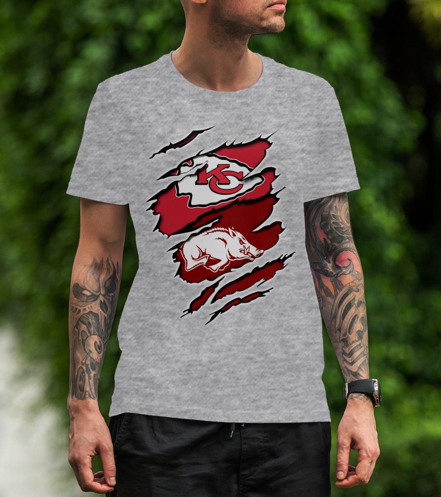 Kansas City Chiefs Arkansas Razorbacks Logo Claw Marks T-Shirt