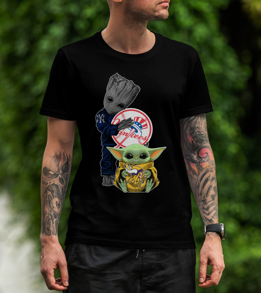 Yankees Baby Yoda With Groot Hugging Baseball T-Shirt