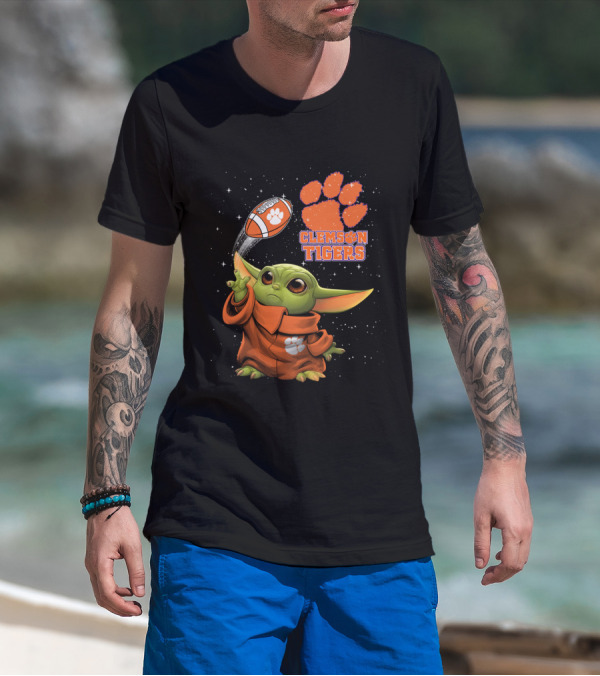 Clemson Tigers Baby Yoda Football Fan Star Wars Crossover T-Shirt