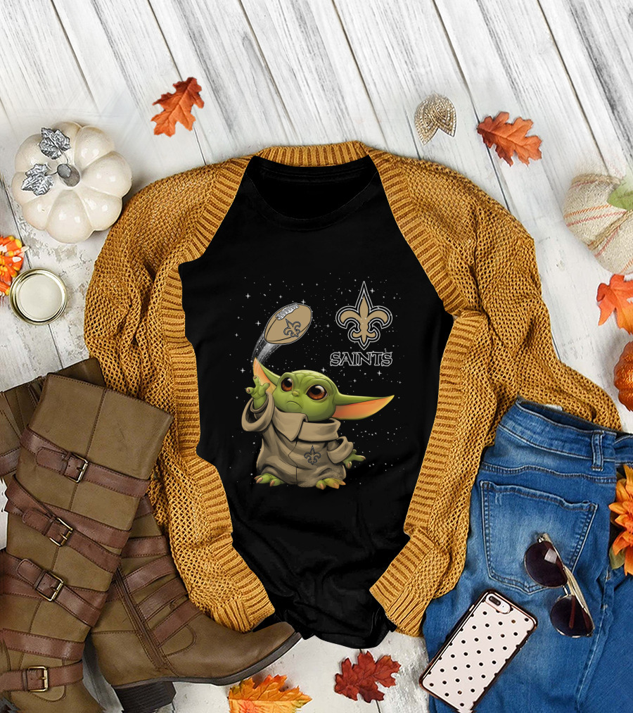Baby Yoda New Orleans Saints Football Star Wars Collaboration T-Shirt