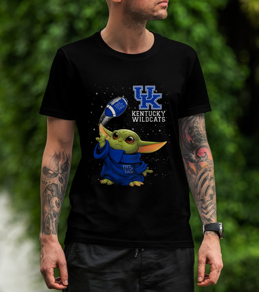 Baby Yoda Kentucky Wildcats Football Fan With Uk T-Shirt