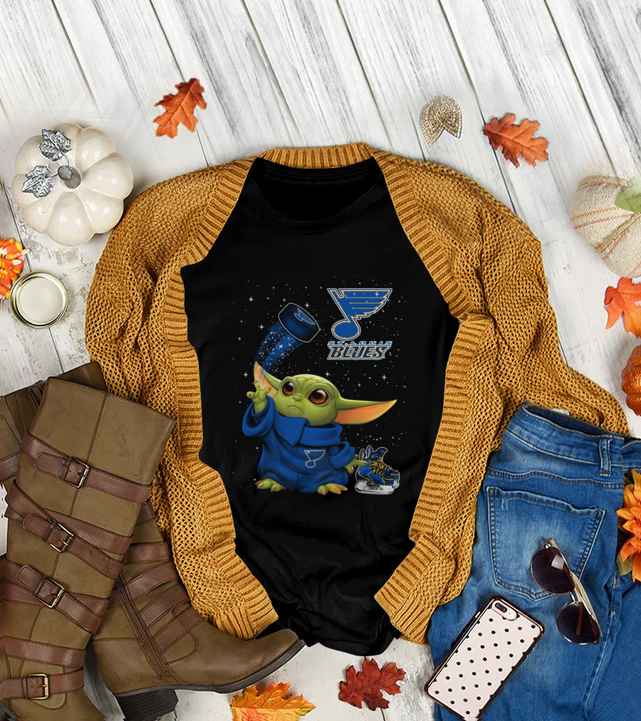 St Louis Blues Baby Yoda Holding Hockey Puck with Logo and Skates T-Shirt