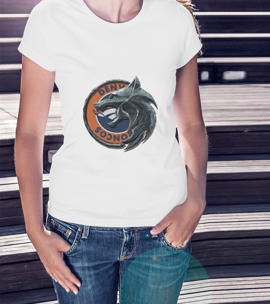 Denver Broncos Wolf Emblem Cht1Twnfl2010 T-Shirt