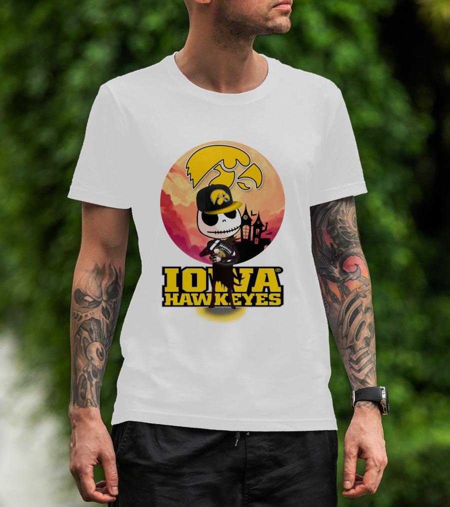 Iowa Hawkeyes Halloween Skull T-Shirt