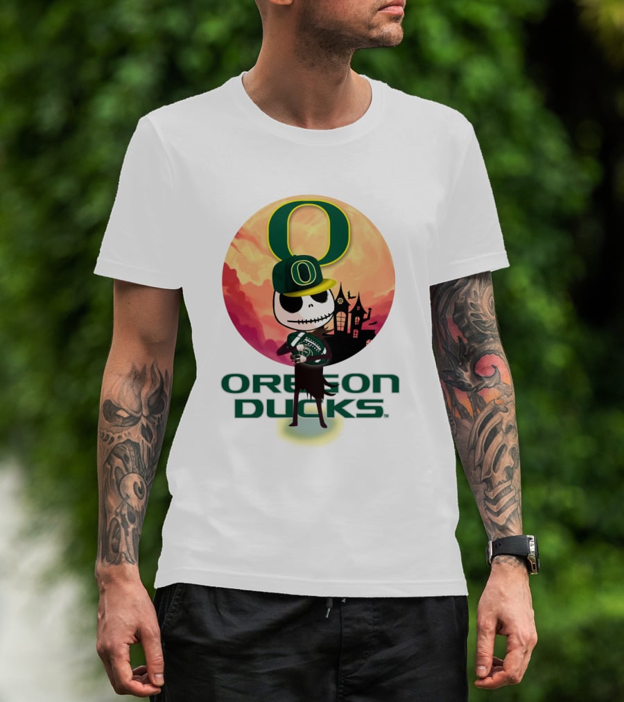 Oregon Ducks Halloween Skeleton O T-Shirt