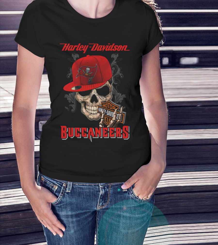 Harley Davidson Buccaneers Skull With Motorcycle Logo Tampa Bay Buccaneers T-Shirt