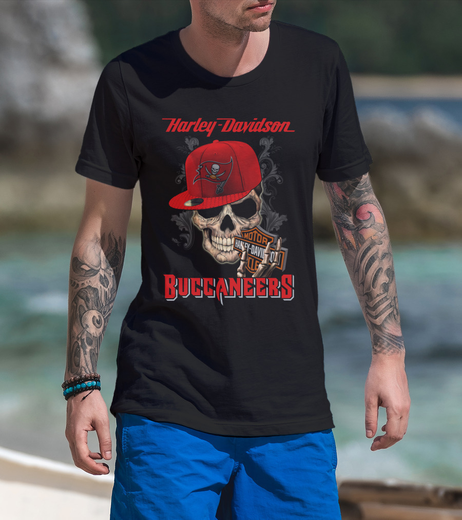 Harley Davidson Buccaneers Skull With Motorcycle Logo Tampa Bay Buccaneers T-Shirt