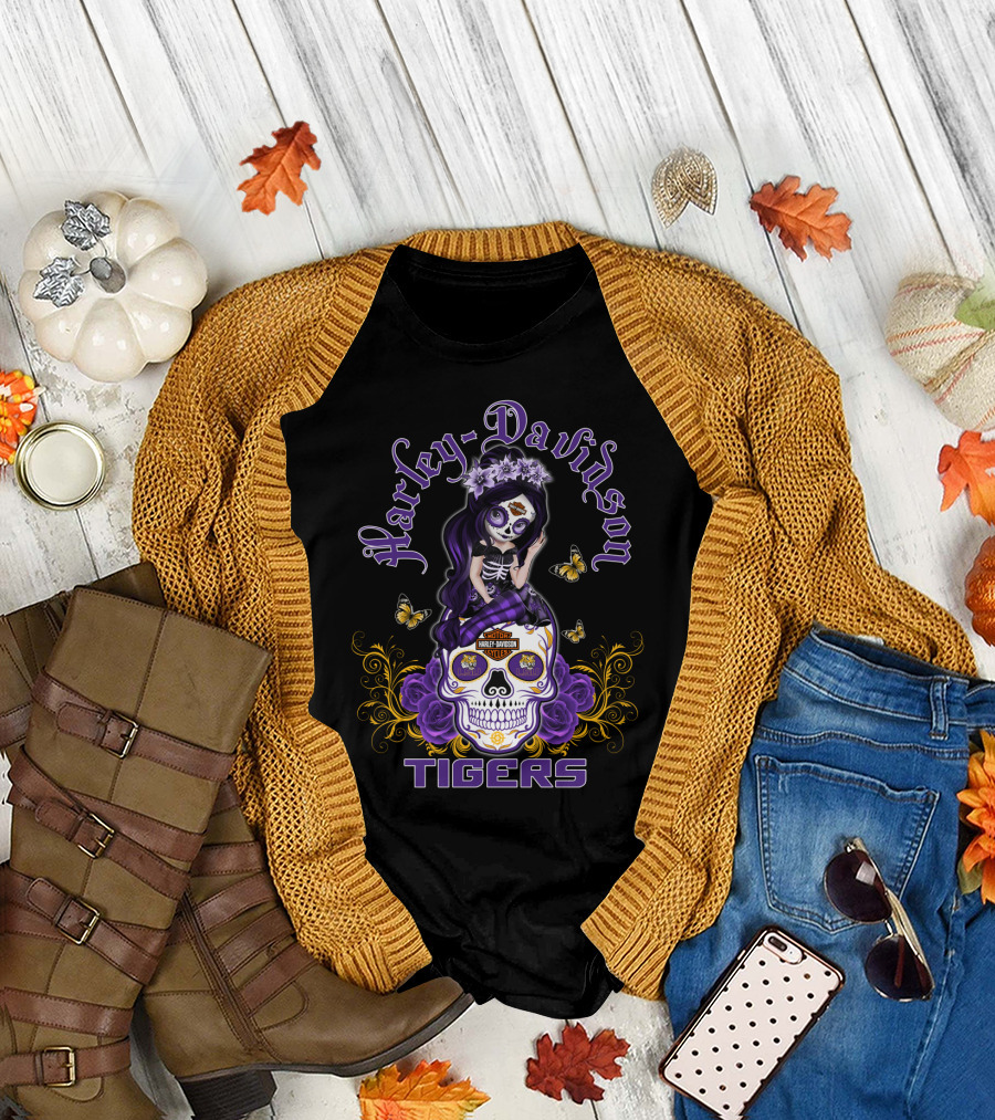 Harley Davidson Lsu Tigers Skull With Purple Flowers And Butterflies T-Shirt