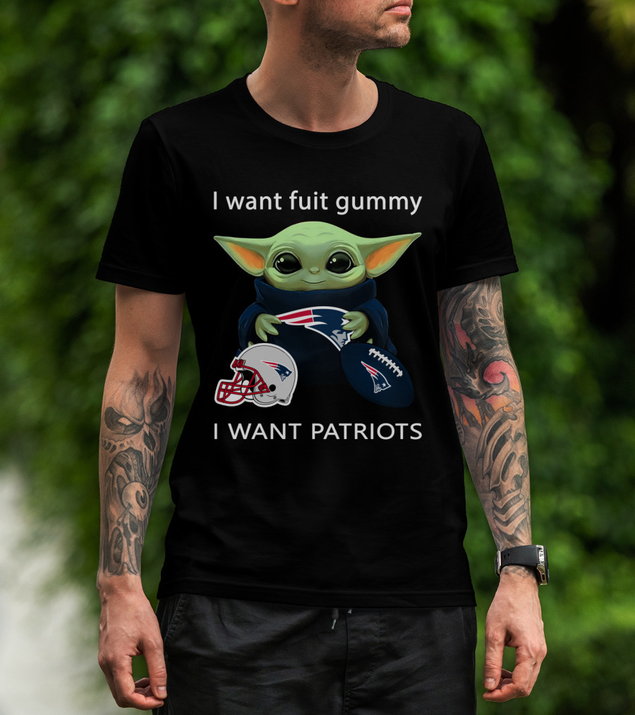 Fuit Gummy Baby Yoda Nfl New England Patriots T-Shirt