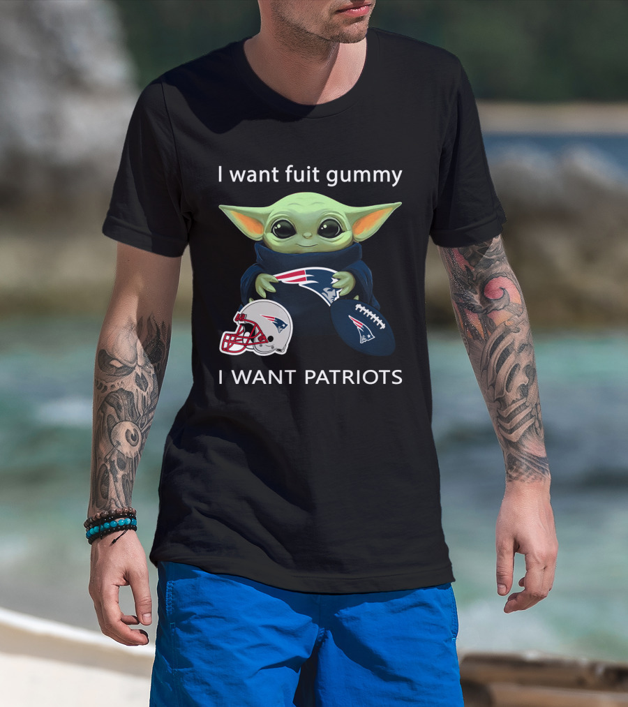 Fuit Gummy Baby Yoda Nfl New England Patriots T-Shirt