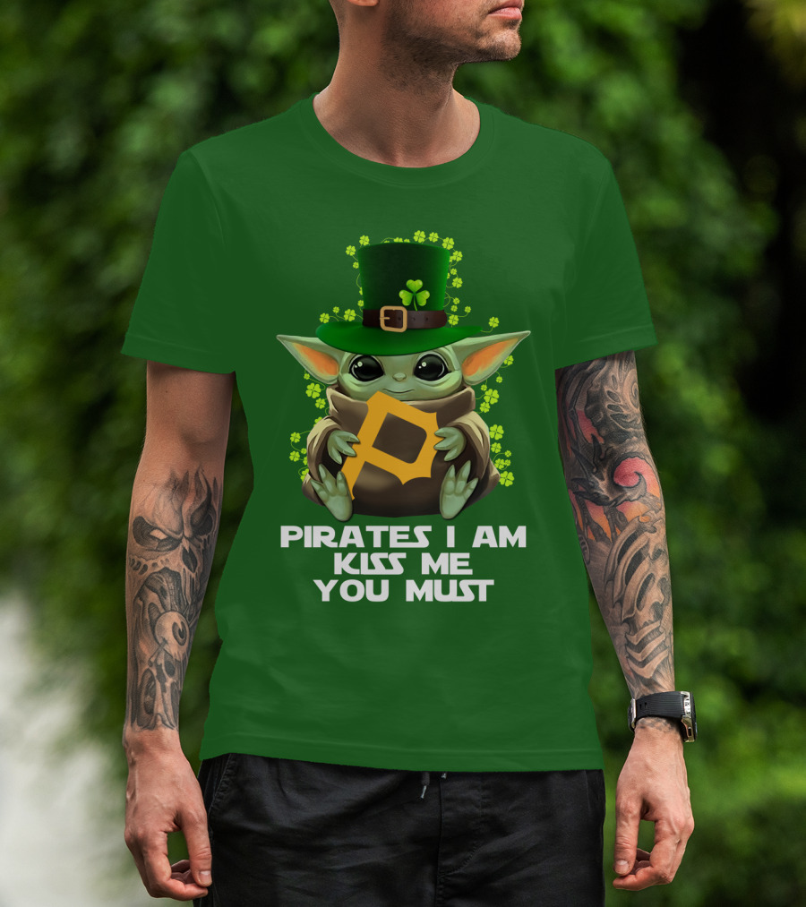 Pirates I Am Kiss Me You Must T-Shirt