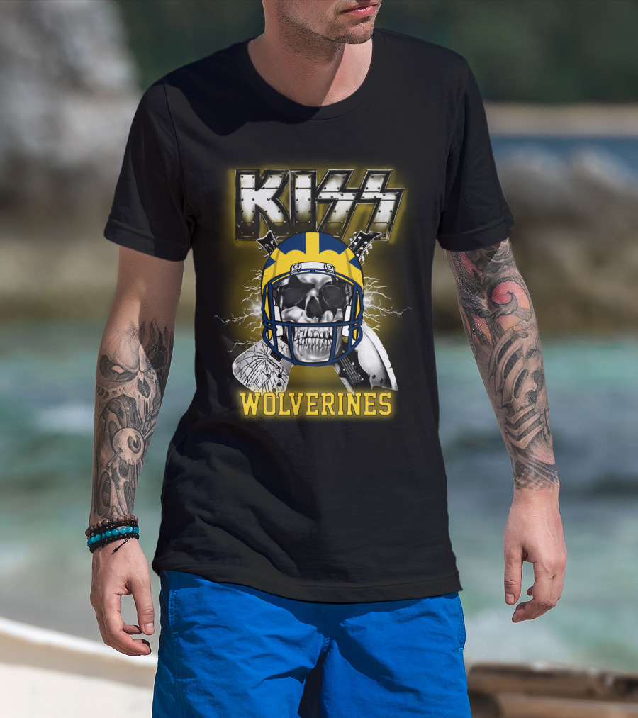 Kiss Wolverines Skull Helmet T-Shirt