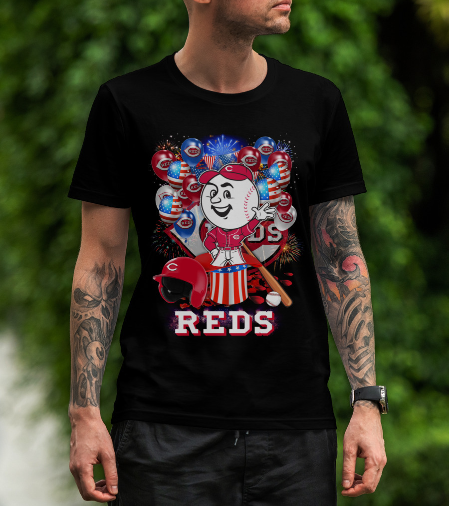 Mlb Cincinnati Reds Baseball Mascot Celebration With Fireworks And Patriotic Details T-Shirt