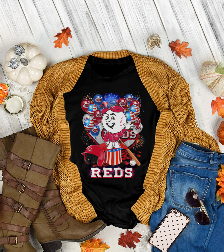 Mlb Cincinnati Reds Baseball Mascot Celebration With Fireworks And Patriotic Details T-Shirt