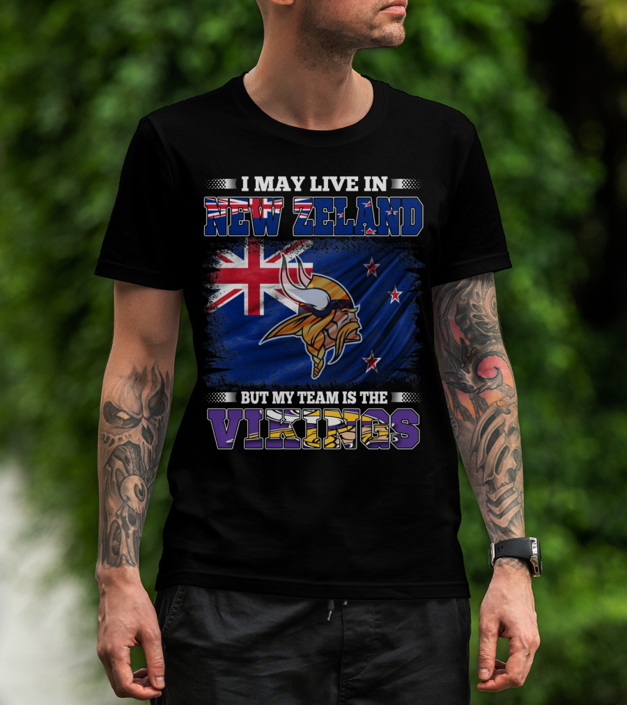 I May Live In New Zeland But My Team Is The Vikings Flag With New Zealand Flag And Viking Helmet T-Shirt