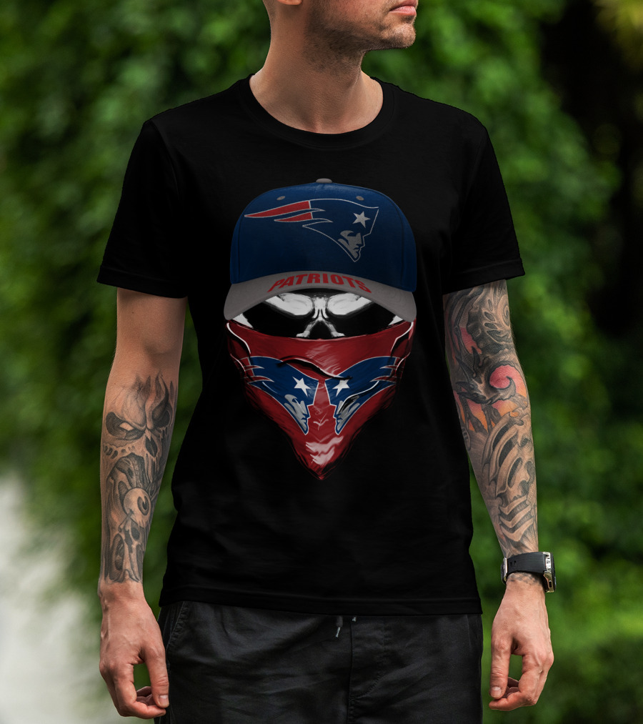 New England Patriots Hat And Bandana Skull Style T-Shirt
