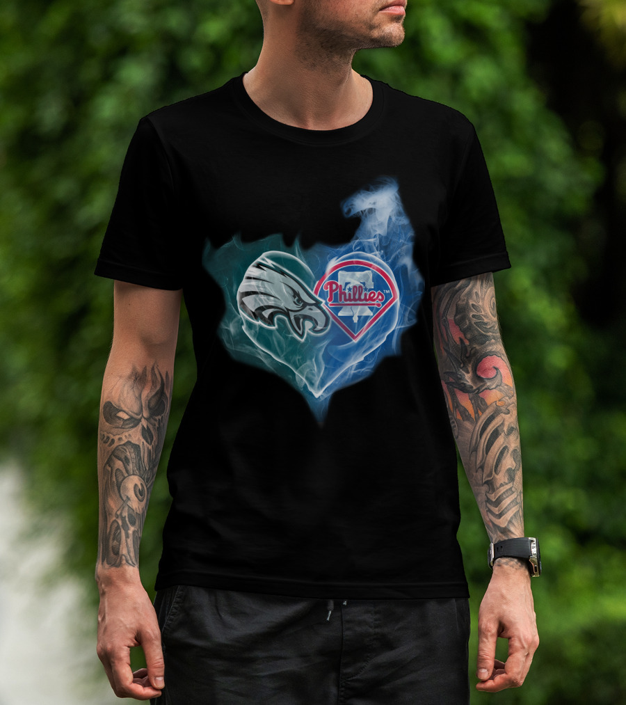 Philadelphia Eagles Phillies Heart T-Shirt