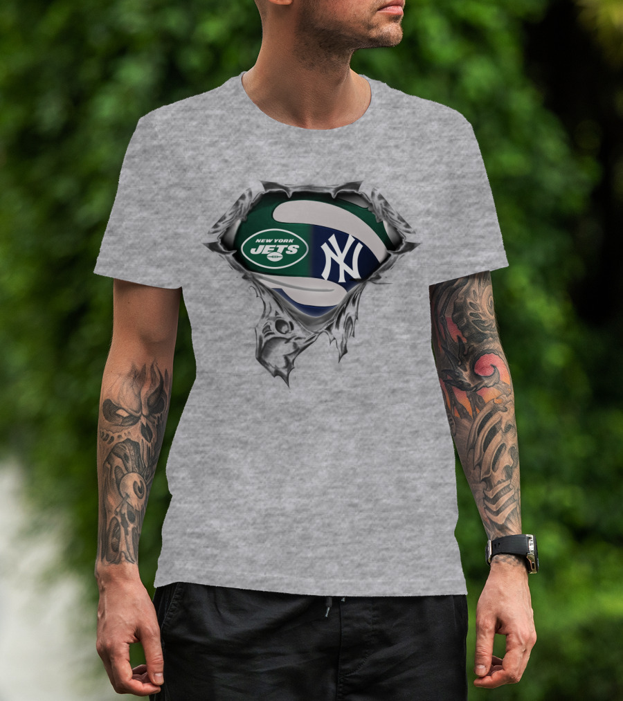 New York Jets New York Yankees Logo Fusion T-Shirt