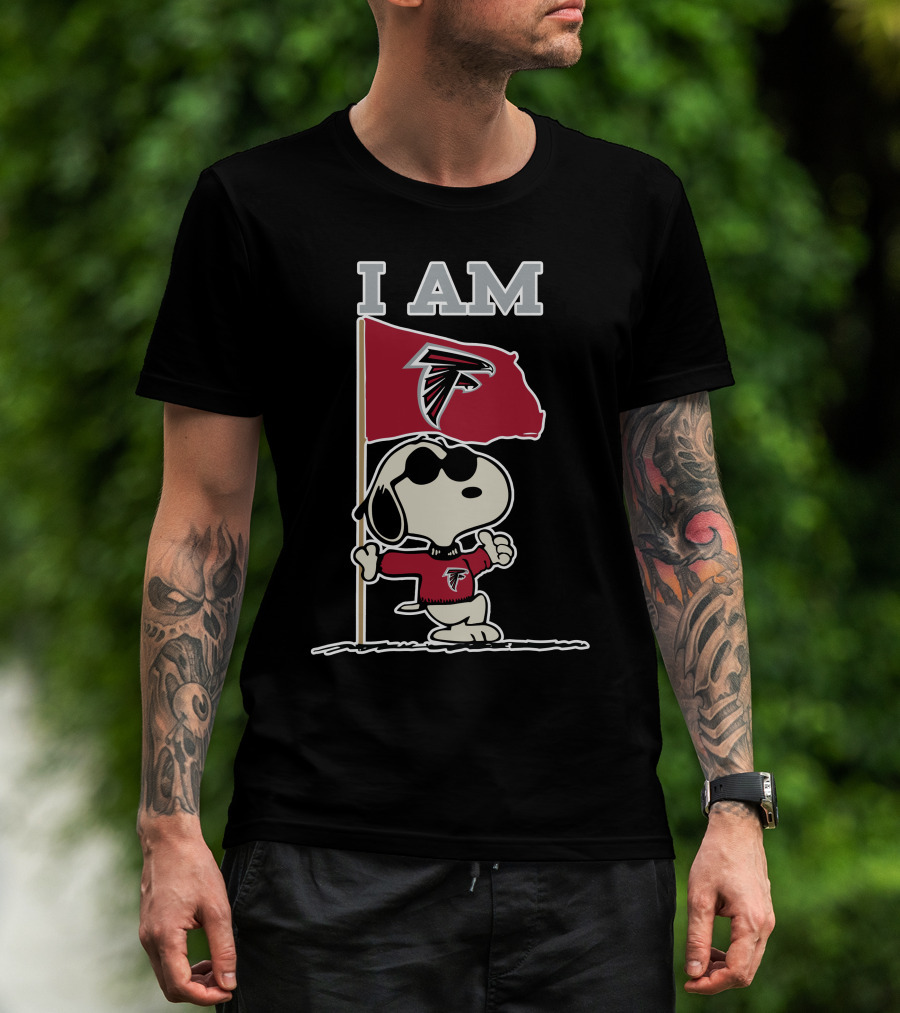 I Am Atlanta Falcons Snoopy Flag T-Shirt