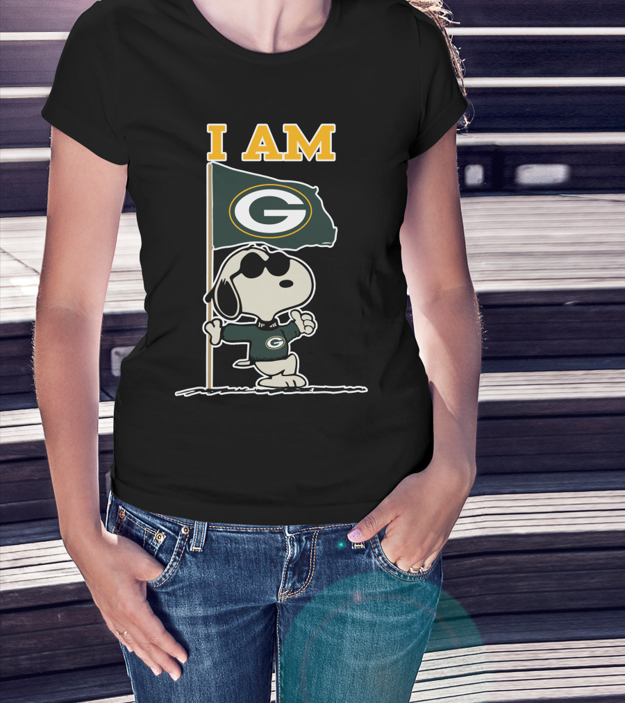 Snoopy Green Bay Packers Flag I Am T-Shirt