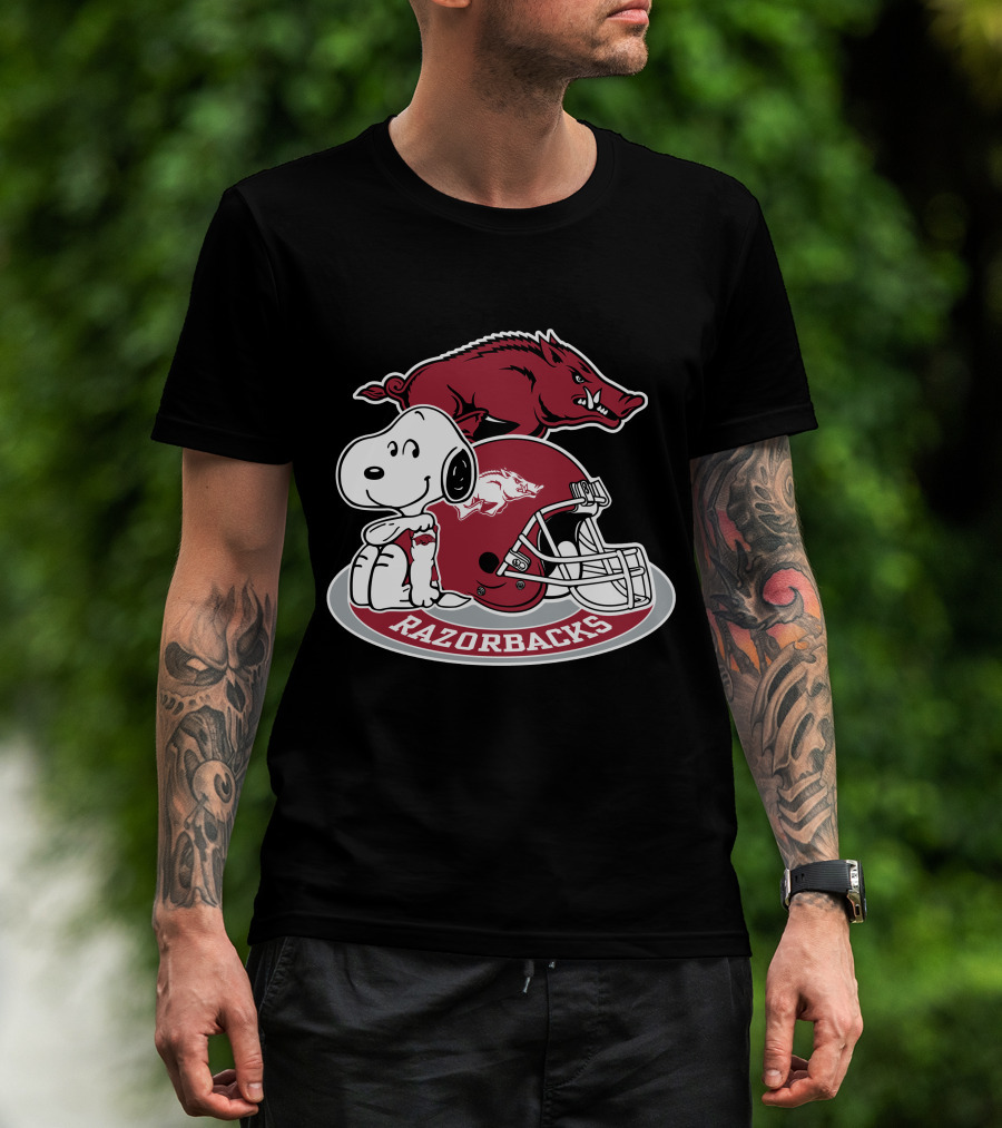 Arkansas Razorbacks Snoopy Football Helmet Razorbacks T-Shirt
