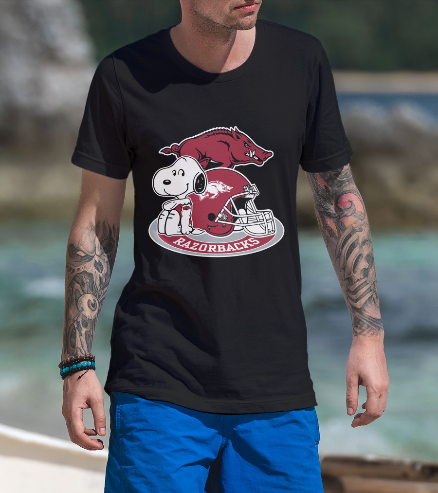 Arkansas Razorbacks Snoopy Football Helmet Razorbacks T-Shirt