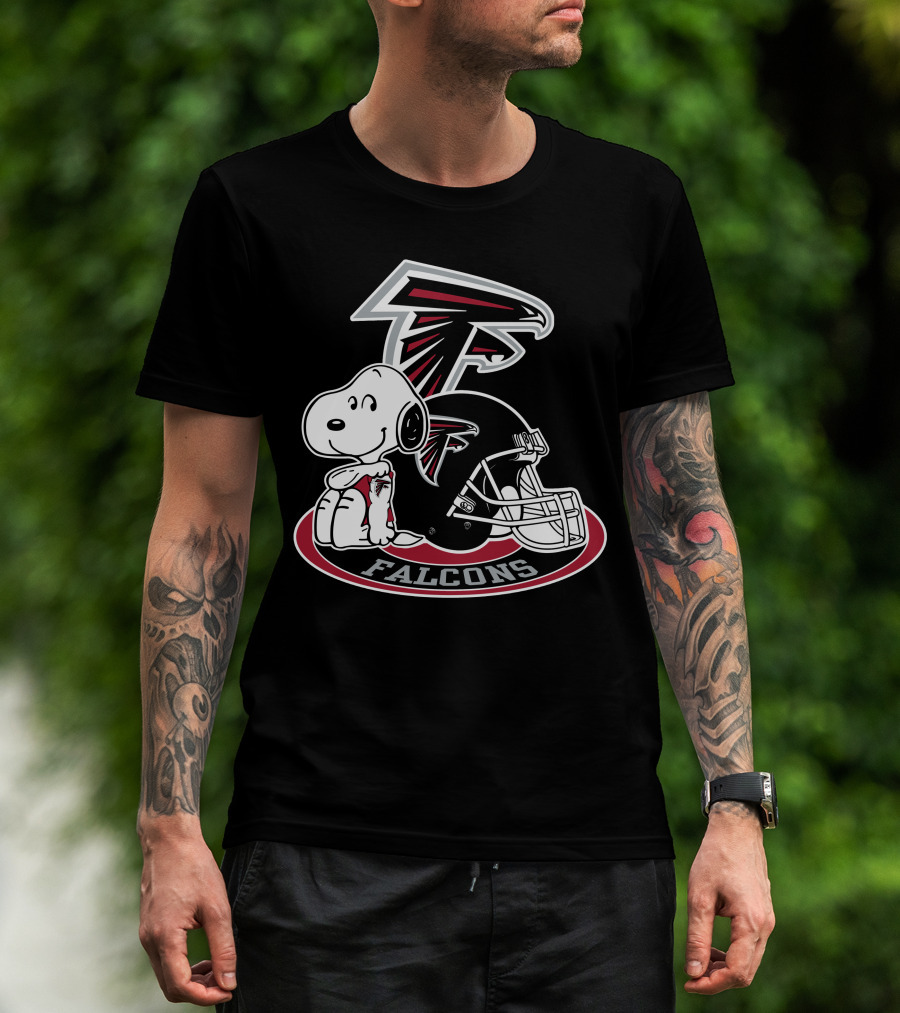Atlanta Falcons Snoopy With Falcons Logo And Helmet T-Shirt