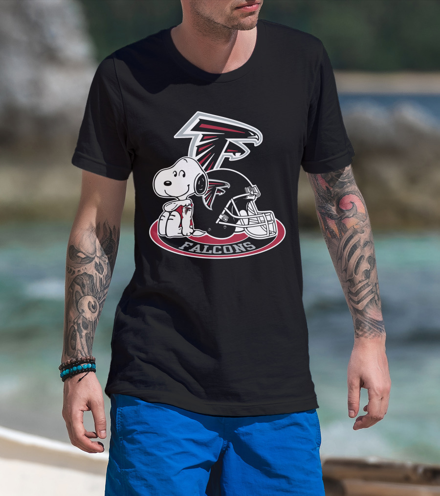 Atlanta Falcons Snoopy With Falcons Logo And Helmet T-Shirt