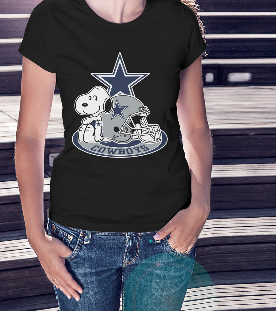 Dallas Cowboys Snoopy With Star Logo And Helmet T-Shirt