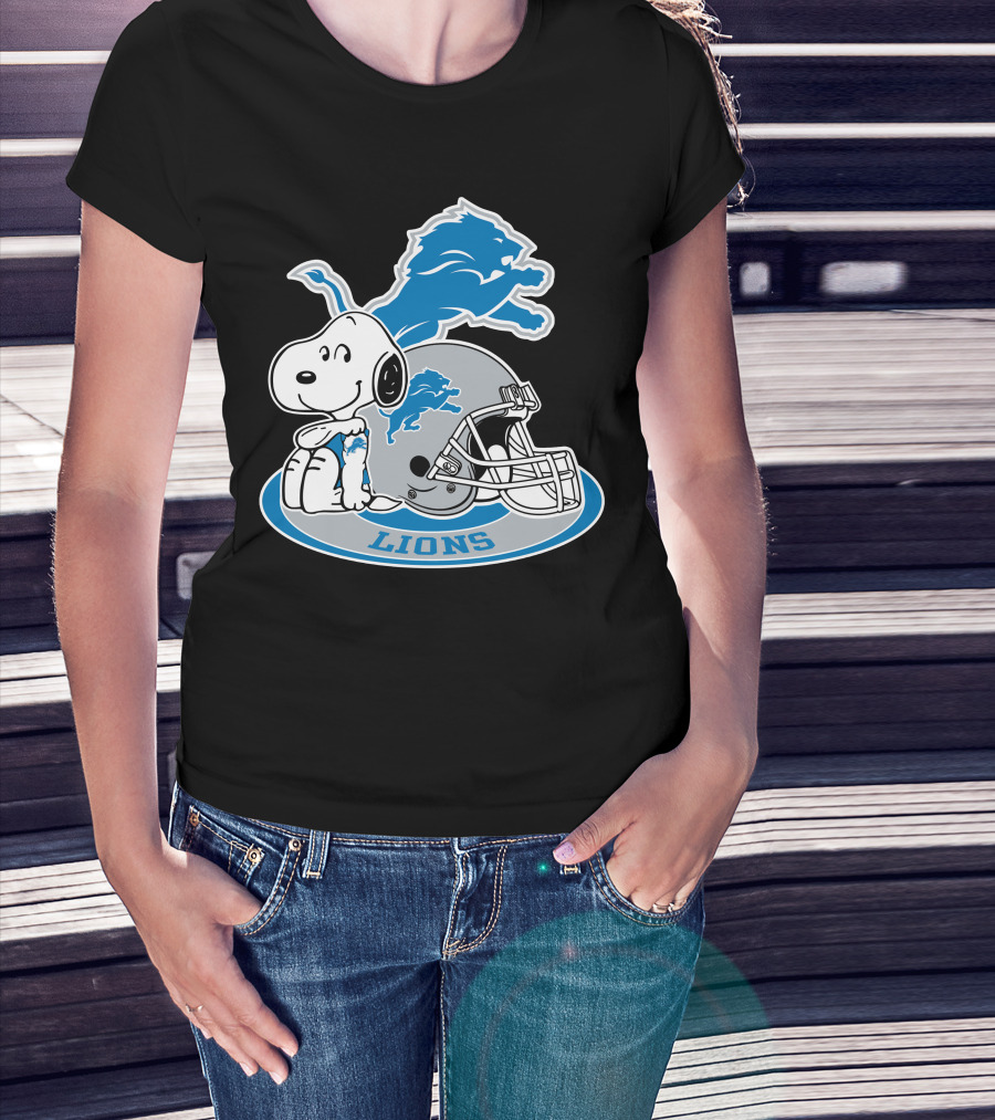 Detroit Lions Snoopy Helmet Nfl Team Logo Peanuts Featured T-Shirt