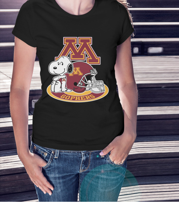 Minnesota Golden Gophers Snoopy Helmet T-Shirt