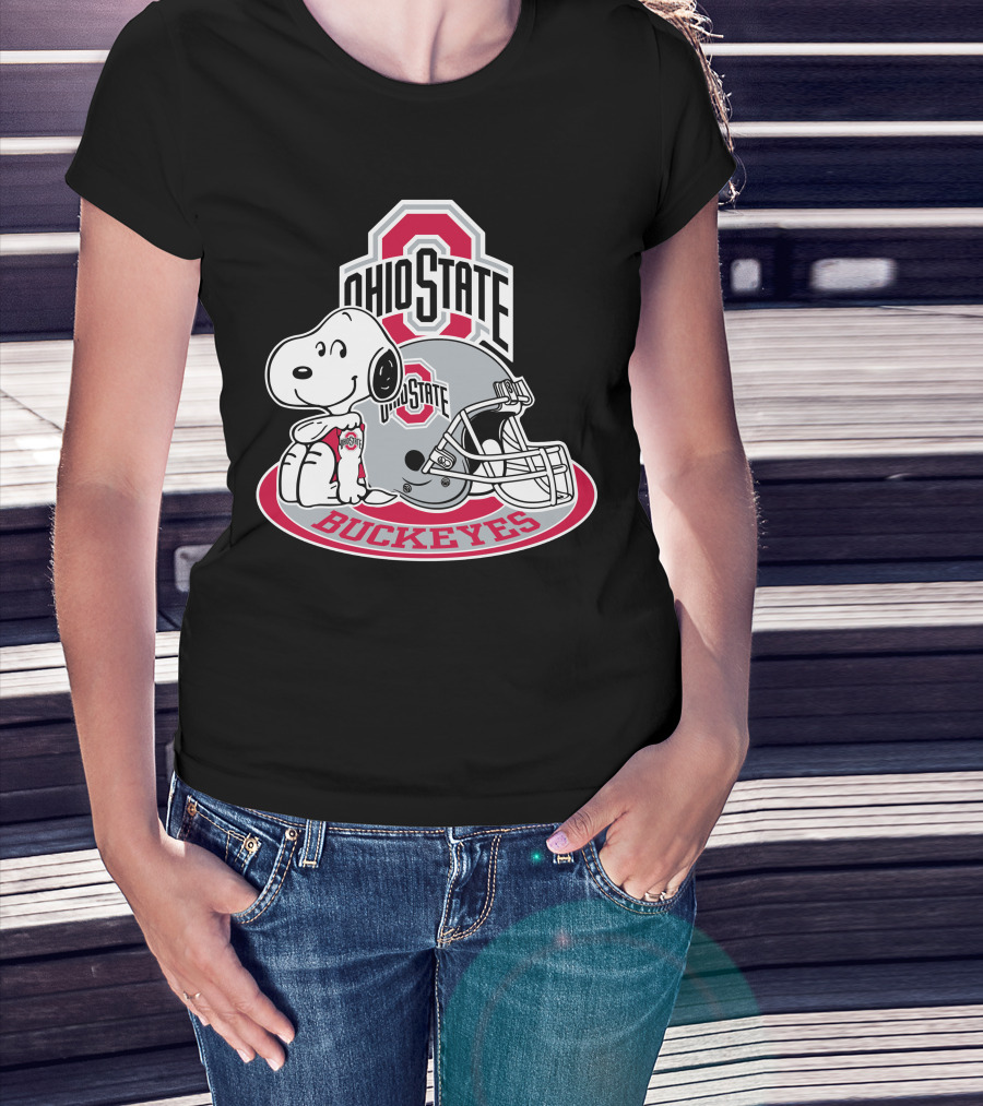 Ohio State Buckeyes Snoopy With Logo And Helmet T-Shirt
