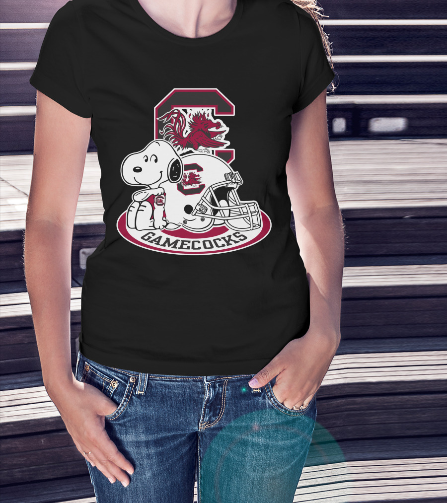 South Carolina Gamecocks Snoopy Football Helmet T-Shirt