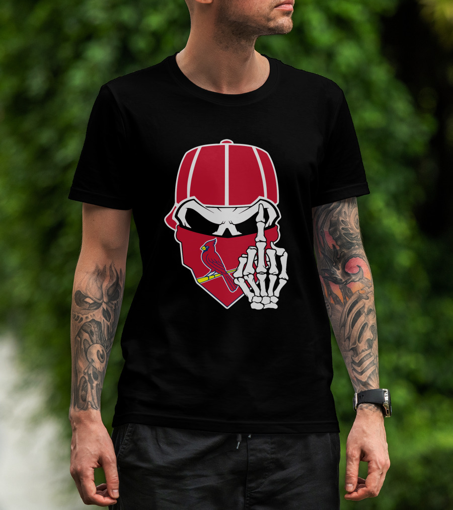 St Louis Cardinals Skull With Bandana And Skeleton Hand T-Shirt
