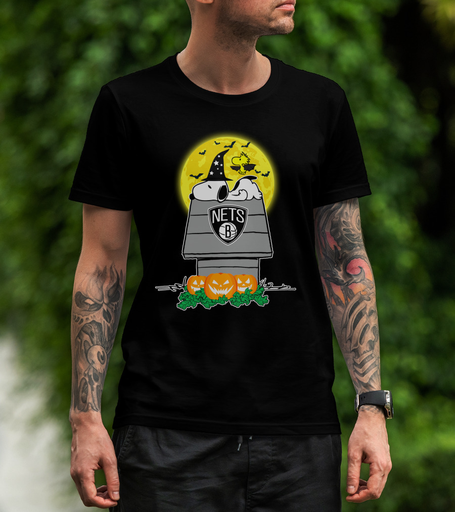 Brooklyn Nets Snoopy Halloween Moon With Pumpkins And Woodstock T-Shirt